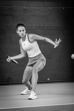 Anna Petkovic 748 - RL Grossflottbeker THGC - TC an der Schirnau : Ergebnis: 7:2